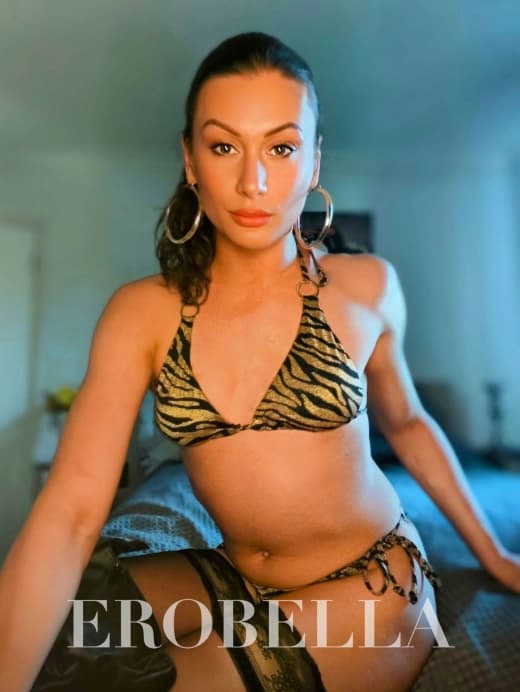✨ Meet Your Perfect Temptation | Confident & Elegant Trans W independent escort in alton uk