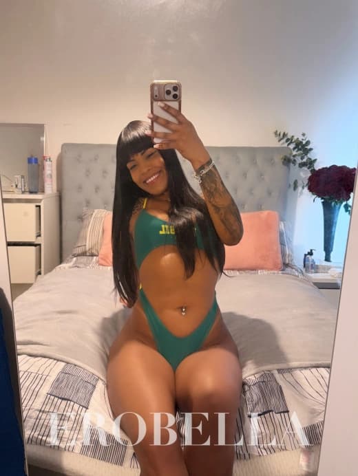 ✨ Welcome Back Aline ❤️ Brazilian Charm & Bright Smile independent escort in alton uk