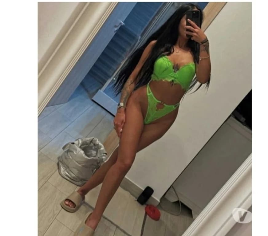 ๐ Ella ๐ Playful Party Babe