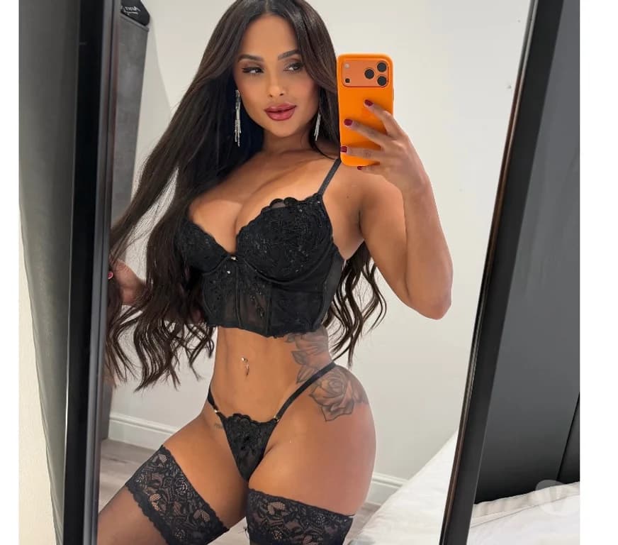 Isa πβ¨ Sweet & Charming Companion π« independent escort in liverpool uk