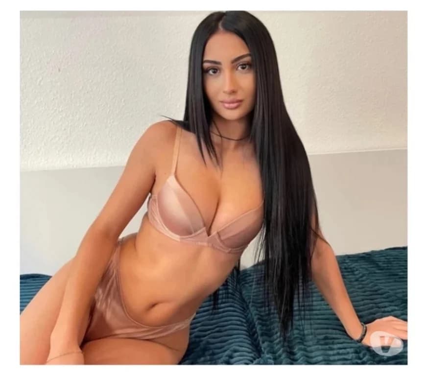 Lissa ✨💖 Sweet & Playful Vibes 💫 Relaxing Moments 🎉 independent escort in leeds uk